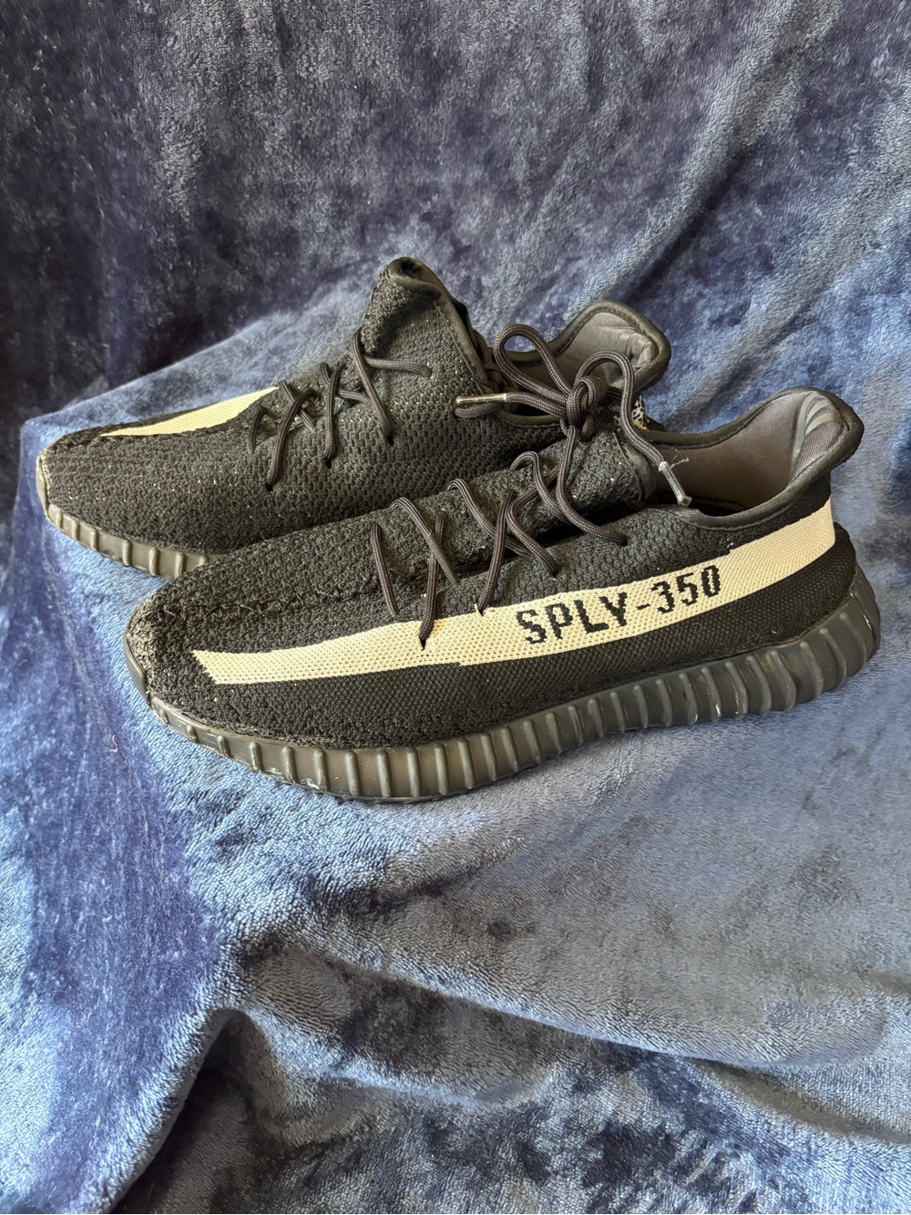 Adidas Yeezy Boost SPLY 350 Black Men’s Sneakers size 11